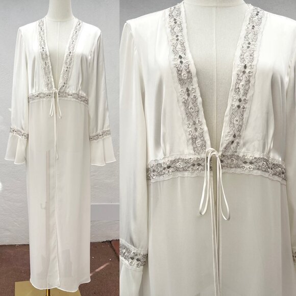 Delicates White Sheer & Silky Peignoir Long Sleeved Embellished Dressing Gown M - Picture 1 of 16